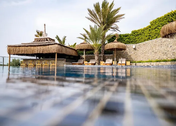 Hotell Sa'rezya Çeşme