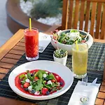 Sarezya Luxury Boutique 3*