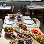 Sarezya Luxury Boutique Cesme