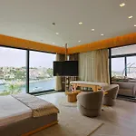 Sarezya Luxury Boutique Cesme