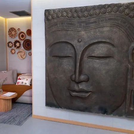 Otel Sa'rezya Çeşme