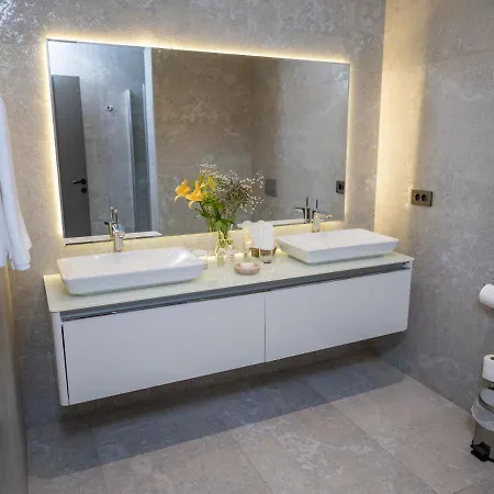 Otel Sa'rezya Çeşme